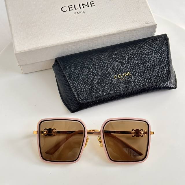 Celine新品 极简框型设计+凯旋门镜腿字母logo 时髦值拉满 型号 Cl4S132 Size 58-18-145.